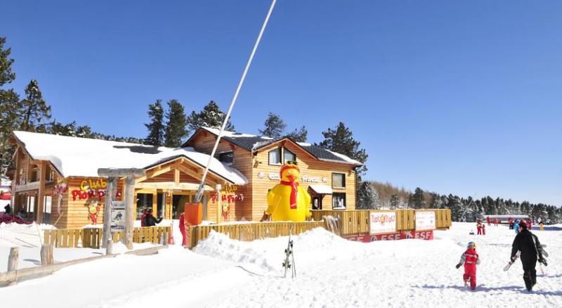 Residence Goelia Le Domaine De Castella Font-Romeu-Odeillo-Via Екстериор снимка
